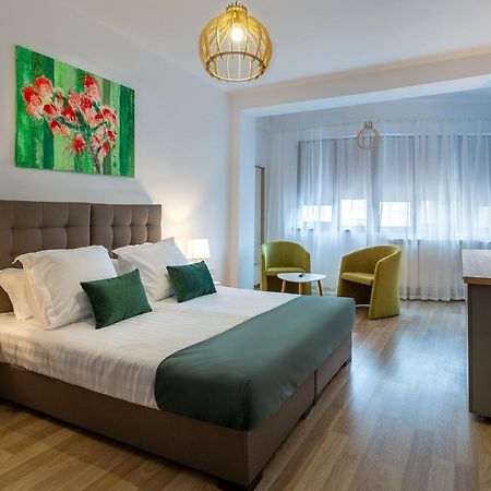 Lagom Hotel ブカレスト エクステリア 写真