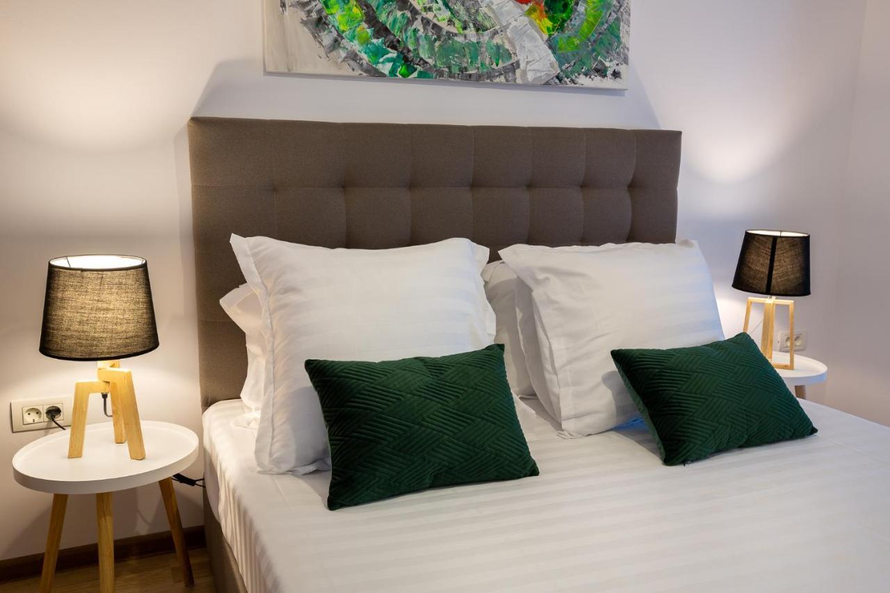Lagom Hotel ブカレスト エクステリア 写真