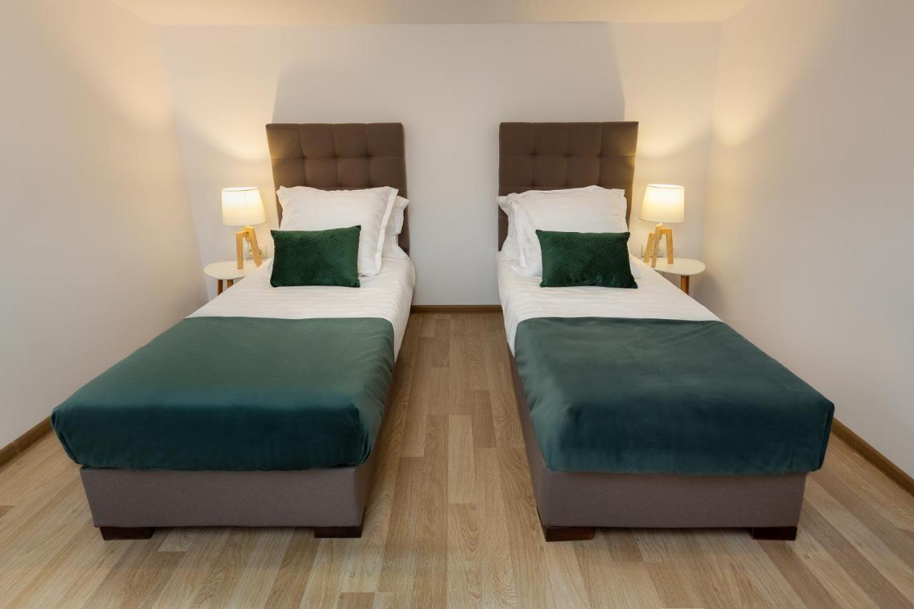 Lagom Hotel ブカレスト エクステリア 写真