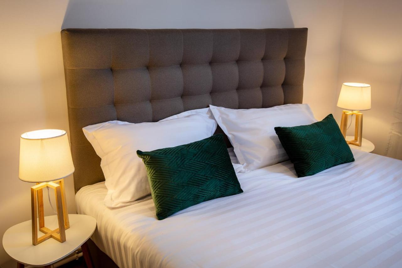 Lagom Hotel ブカレスト エクステリア 写真