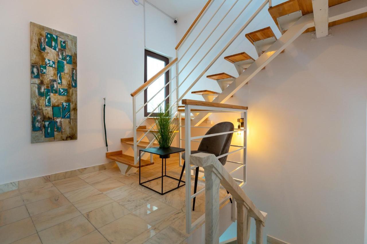 Lagom Hotel ブカレスト エクステリア 写真